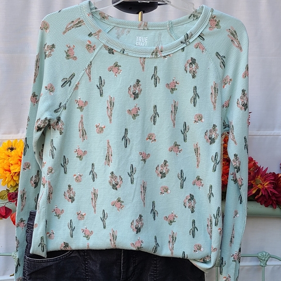 Thermal Blooming Cactus Top True Craft Medium - Picture 2 of 5